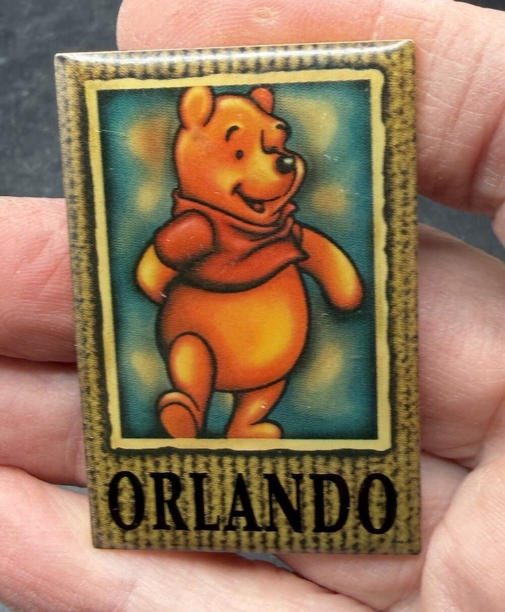 Vintage Disney Store Exclusive Winnie the Pooh Refrigerator Magnet Orlando -S1